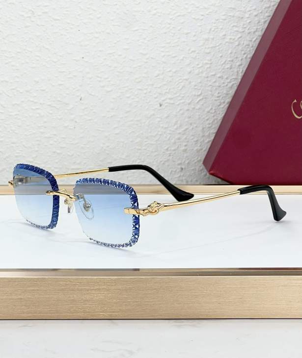Picture of Cartier Sunglasses _SKUfw80239043fw